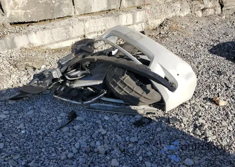 2015 Toyota Sienna Xle z USA, uszkodzony, nr VIN 5TDYK3DC6FS689552